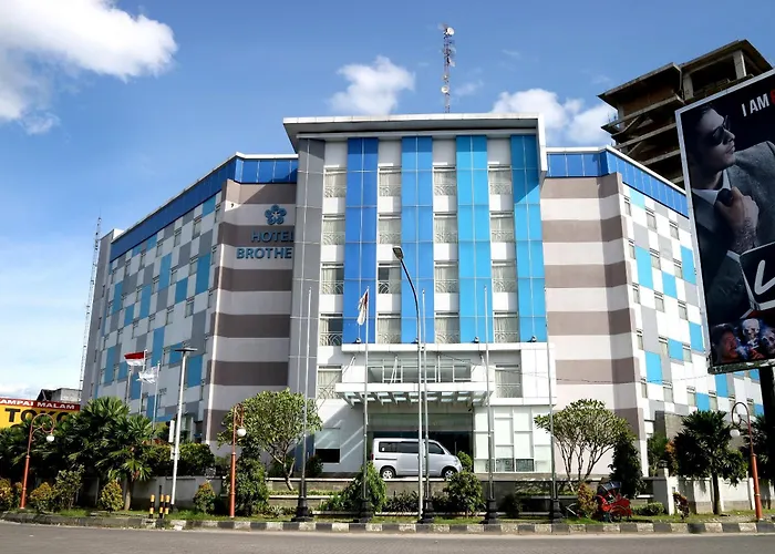 Hotel Brothers Biru Solo Baru